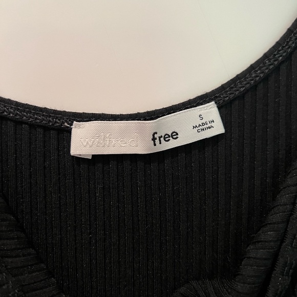 Aritzia Wilfred free ribbed dress - Picture 4 of 4